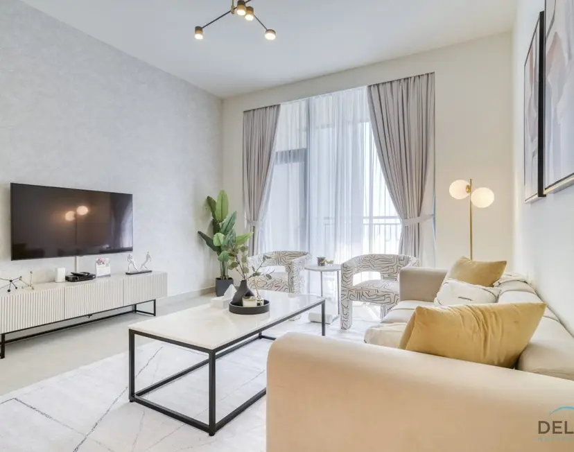Peaceful 1-Bedroom at Creek Rise Tower — photo 8