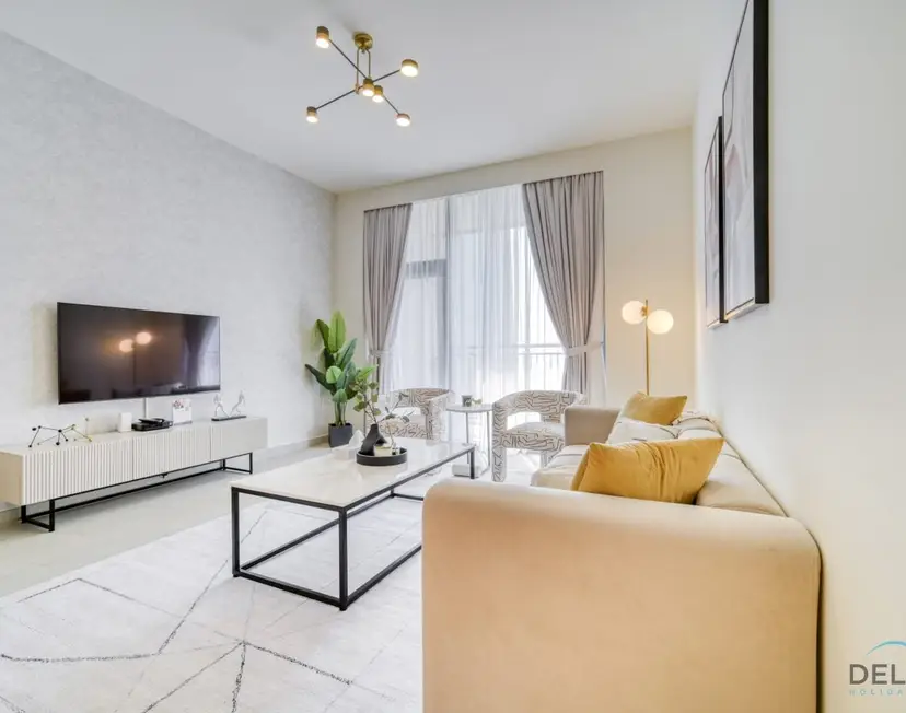 Peaceful 1-Bedroom at Creek Rise Tower — photo 10