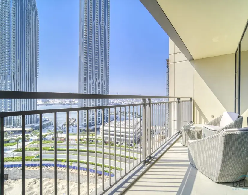 Peaceful 1-Bedroom at Creek Rise Tower — photo 14