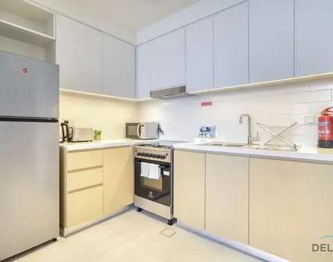 Peaceful 1-Bedroom at Creek Rise Tower — photo 2