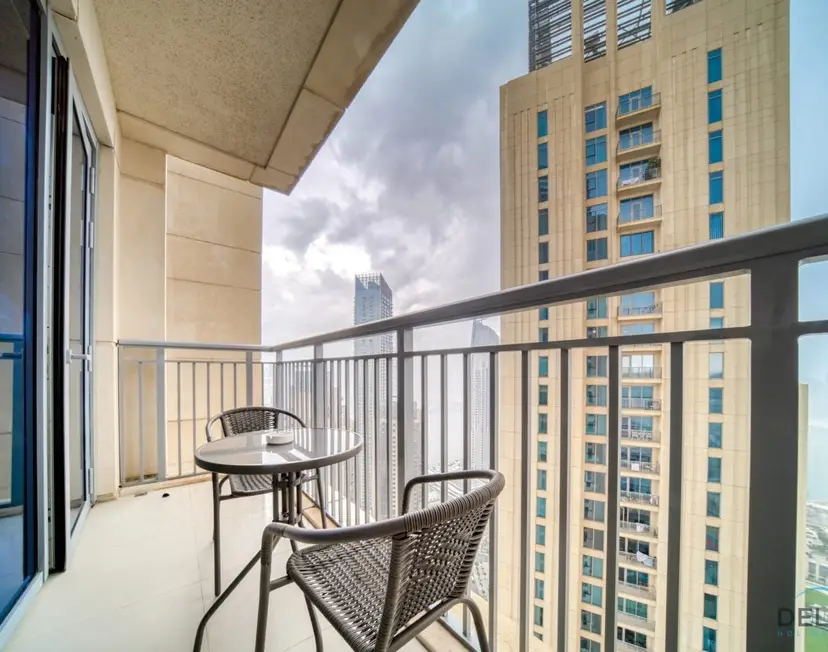 Classic 1-Bedroom at Harbour Views Tower — photo 2