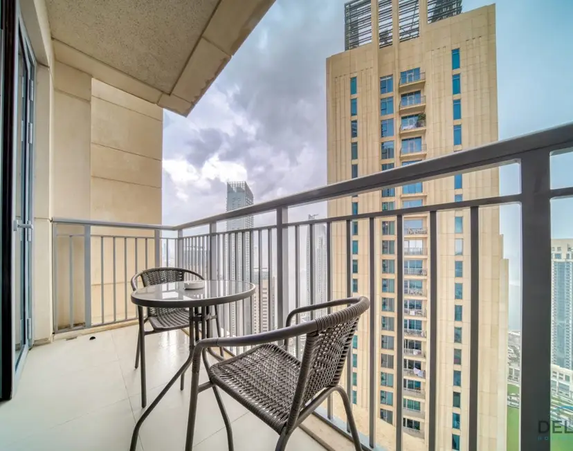 Classic 1-Bedroom at Harbour Views Tower — photo 6