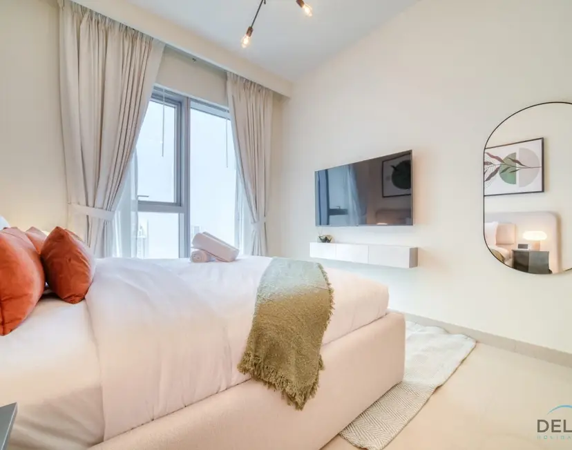 Classic 1-Bedroom at Harbour Views Tower — photo 27