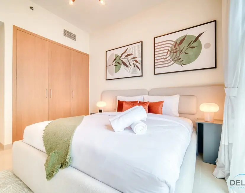 Classic 1-Bedroom at Harbour Views Tower — photo 28