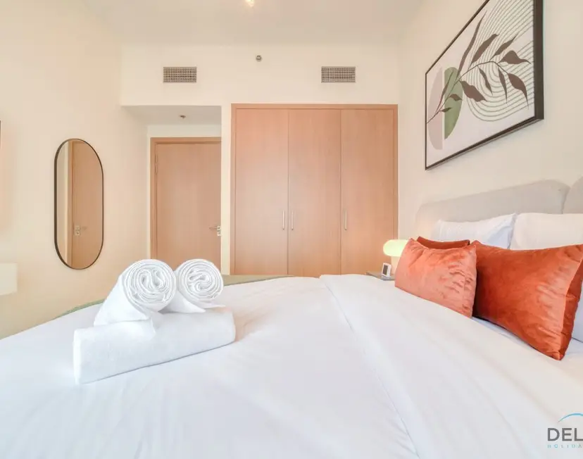 Classic 1-Bedroom at Harbour Views Tower — photo 35