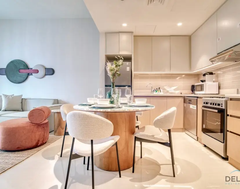 Classic 1-Bedroom at Harbour Views Tower — photo 13