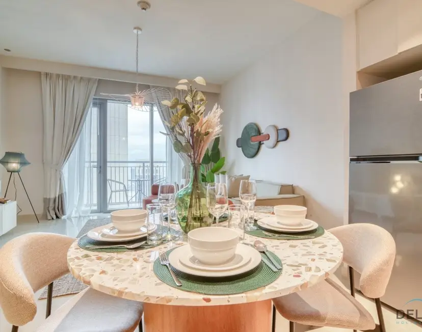 Classic 1-Bedroom at Harbour Views Tower — photo 10