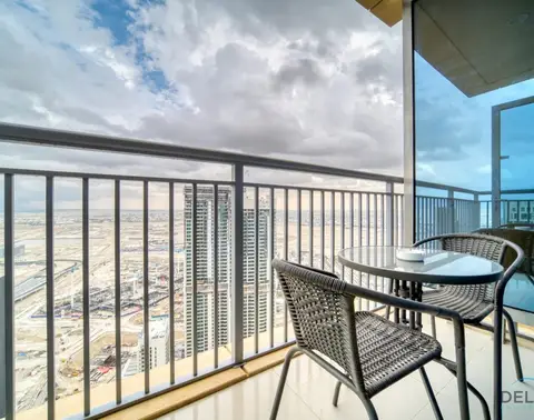 Elegant 1-Bedroom at Harbour Views Tower — photo 4