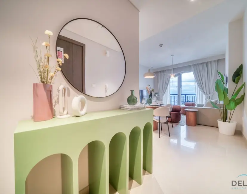 Elegant 1-Bedroom at Harbour Views Tower — photo 32
