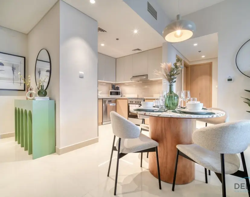 Elegant 1-Bedroom at Harbour Views Tower — photo 23