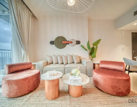 Elegant 1-Bedroom at Harbour Views Tower — photo 3