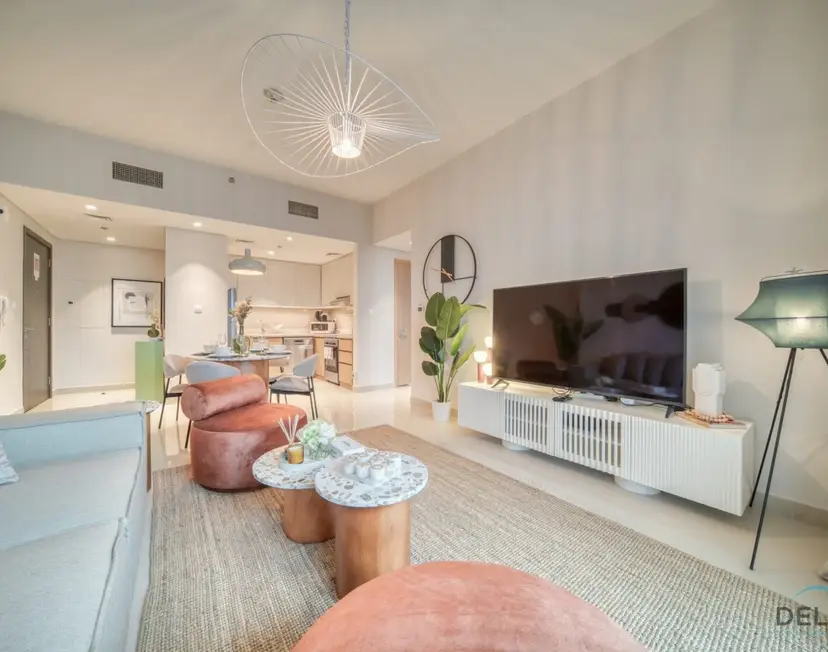 Elegant 1-Bedroom at Harbour Views Tower — photo 14