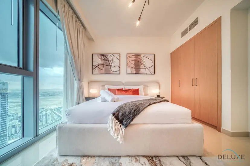 Alluring 1-Bedroom at Harbour Views Tower — photo 1