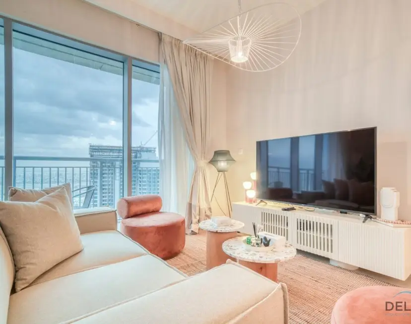 Alluring 1-Bedroom at Harbour Views Tower — photo 14