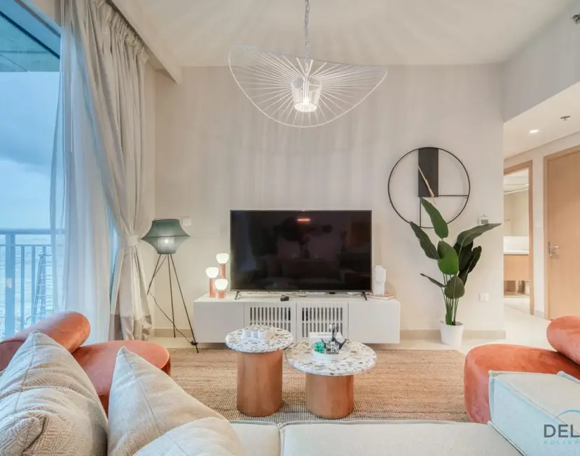 Alluring 1-Bedroom at Harbour Views Tower — photo 13