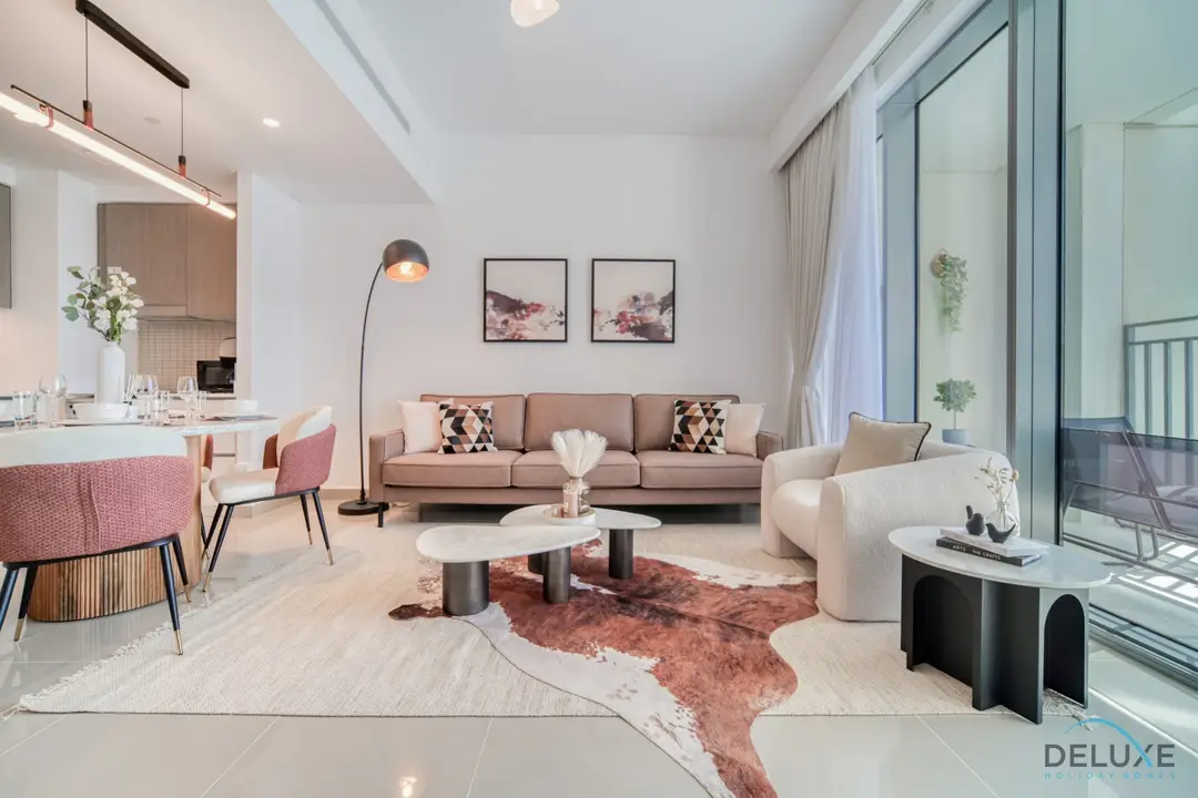 Captivating 1-Bedroom — 17 Icon Bay