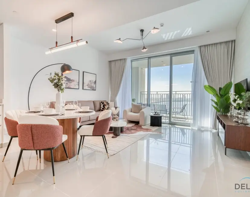 Captivating 1-Bedroom — 17 Icon Bay — photo 18