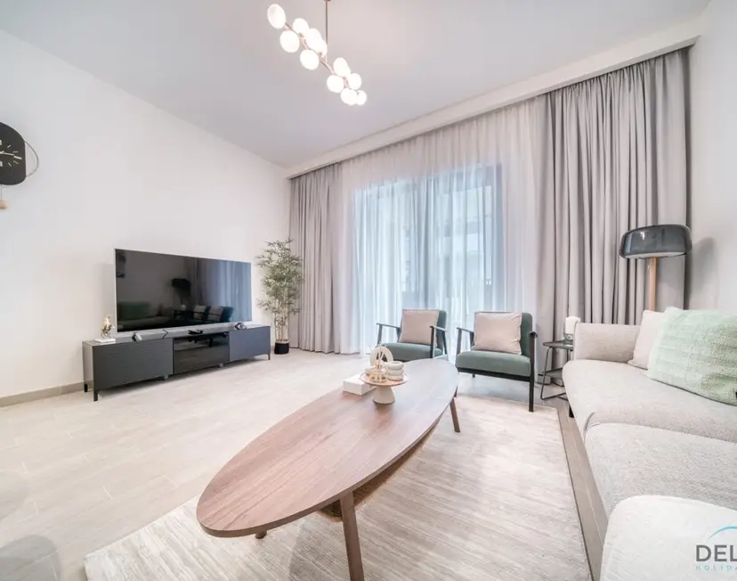 Capacious 2-Bedroom at Sunset at Creek Beach — Creek Beach Residences — photo 8