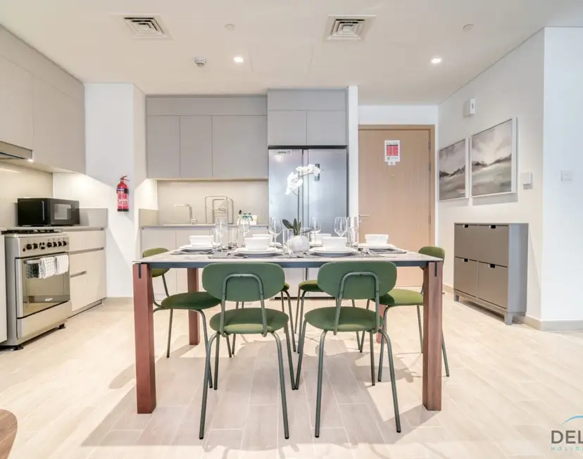 Capacious 2-Bedroom at Sunset at Creek Beach — Creek Beach Residences — photo 10