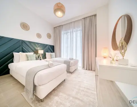 Capacious 2-Bedroom at Sunset at Creek Beach — Creek Beach Residences — photo 3