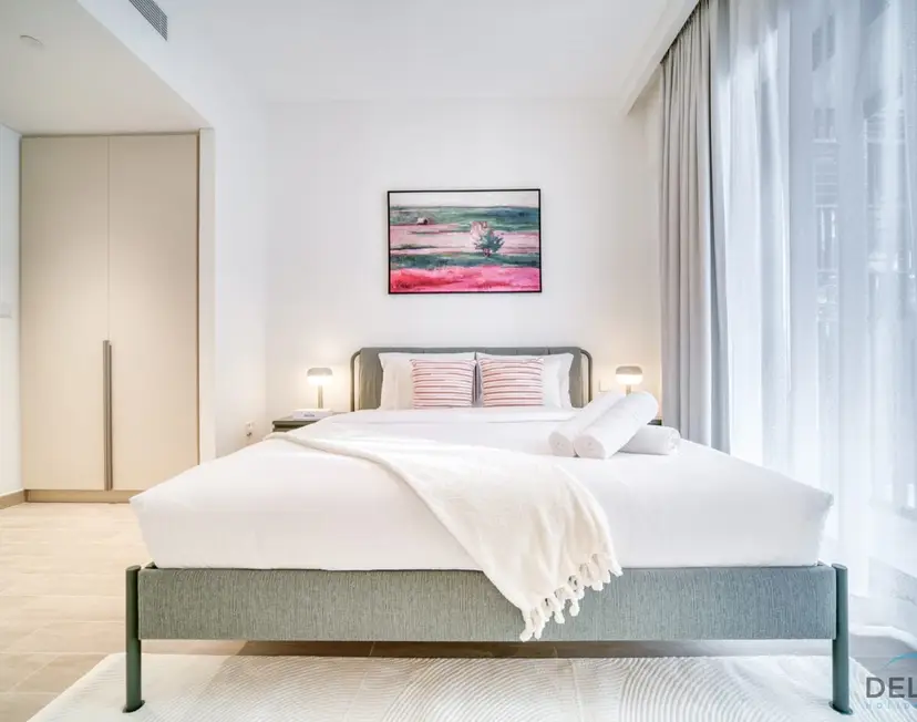Capacious 2-Bedroom at Sunset at Creek Beach — Creek Beach Residences — photo 25