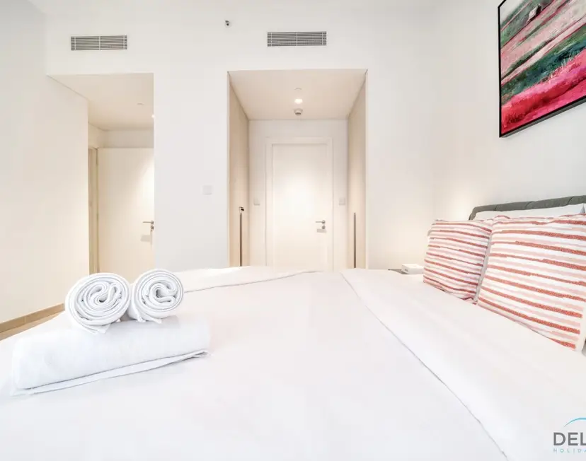 Capacious 2-Bedroom at Sunset at Creek Beach — Creek Beach Residences — photo 27