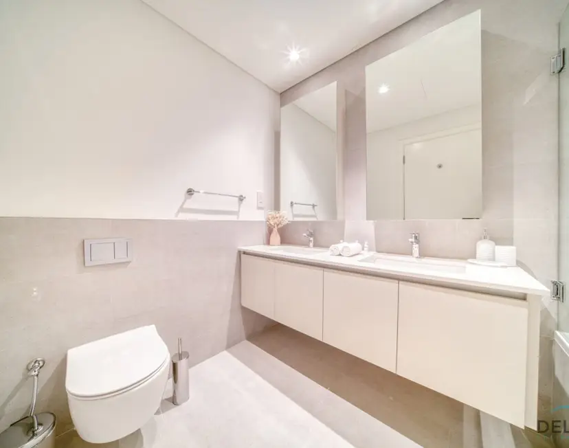 Capacious 2-Bedroom at Sunset at Creek Beach — Creek Beach Residences — photo 29
