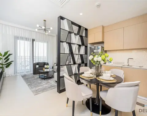 Lavish 1-Bedroom Apartment at Summer at Creek Beach — Creek Beach Residences — photo 2