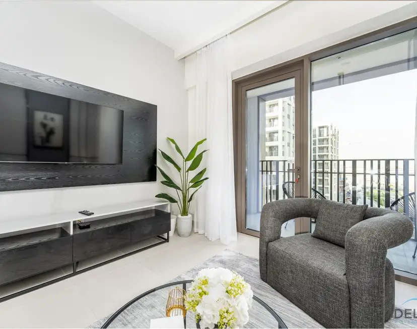 Lavish 1-Bedroom Apartment at Summer at Creek Beach — Creek Beach Residences — photo 14