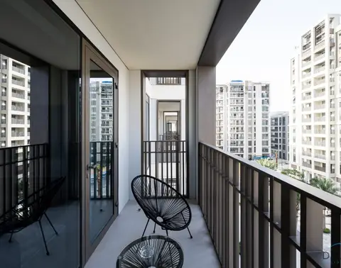Lavish 1-Bedroom Apartment at Summer at Creek Beach — Creek Beach Residences — photo 3