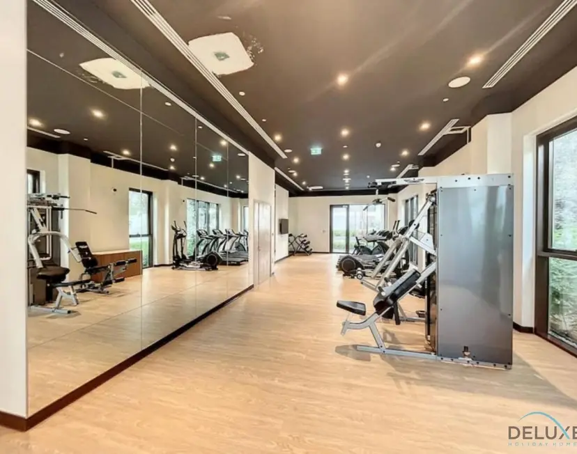 Lavish 1-Bedroom Apartment at Summer at Creek Beach — Creek Beach Residences — photo 32