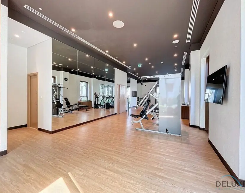 Lavish 1-Bedroom Apartment at Summer at Creek Beach — Creek Beach Residences — photo 34