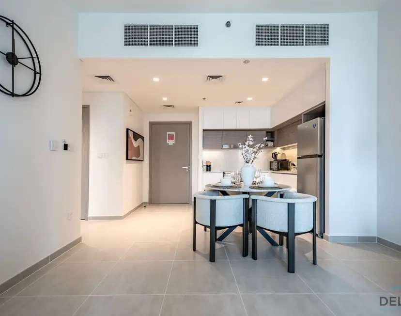 Beautiful 1-Bedroom Apartment in Creek Edge Tower — photo 19
