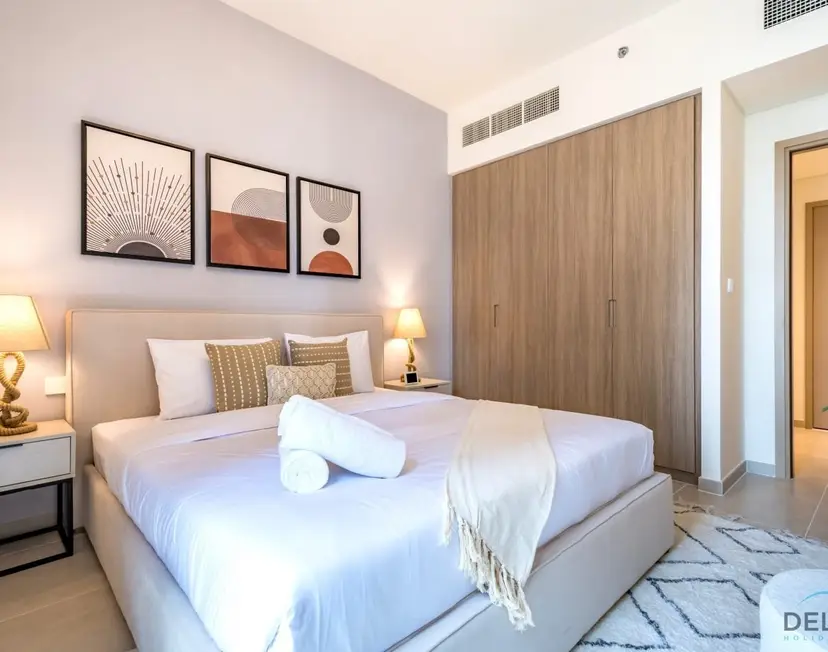 Beautiful 1-Bedroom Apartment in Creek Edge Tower — photo 40