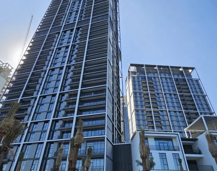 Beautiful 1-Bedroom Apartment in Creek Edge Tower — photo 32