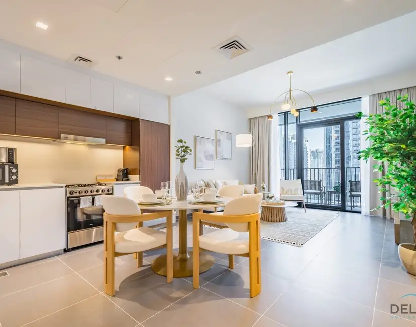 Charming 1-Bedroom Apartment in Creek Edge Tower — photo 12