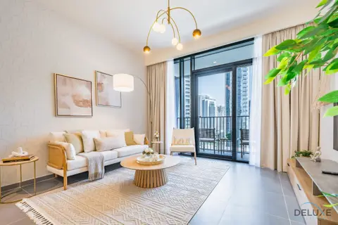 Charming 1-Bedroom Apartment in Creek Edge Tower