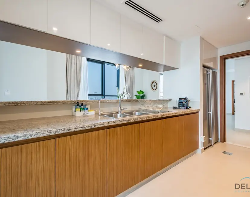 Spacious 3-Bedroom Apartment with Assistant Room & Stunning Creek Views — Dubai Creek Residences — photo 20