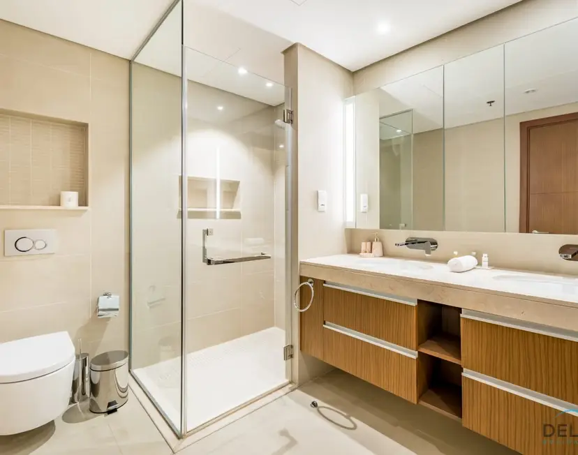 Spacious 3-Bedroom Apartment with Assistant Room & Stunning Creek Views — Dubai Creek Residences — photo 30