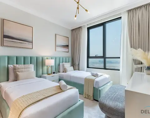 Spacious 3-Bedroom Apartment with Assistant Room & Stunning Creek Views — Dubai Creek Residences — photo 5