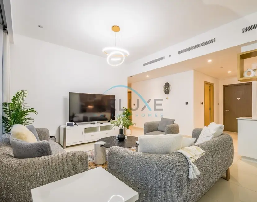 Appealing 3-Bedroom — 17 Icon Bay — photo 11