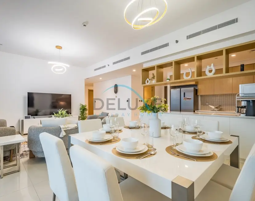 Appealing 3-Bedroom — 17 Icon Bay — photo 14