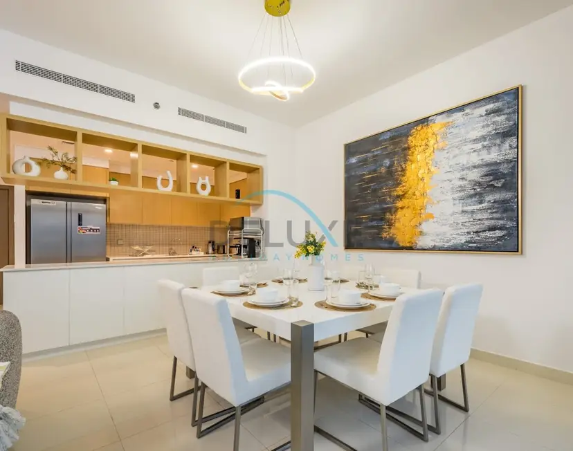 Appealing 3-Bedroom — 17 Icon Bay — photo 15