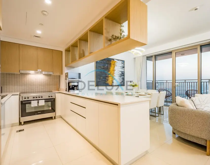Appealing 3-Bedroom — 17 Icon Bay — photo 5