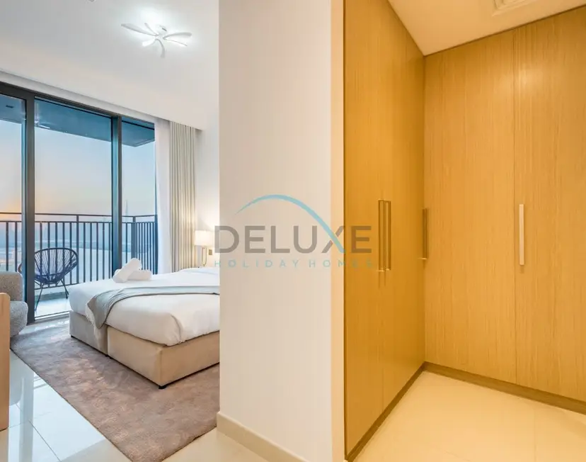 Appealing 3-Bedroom — 17 Icon Bay — photo 22
