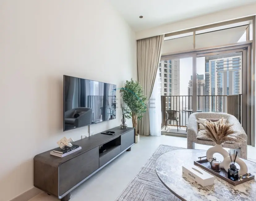 Harbourfront Views 1-Bedroom — Creek Palace — photo 9