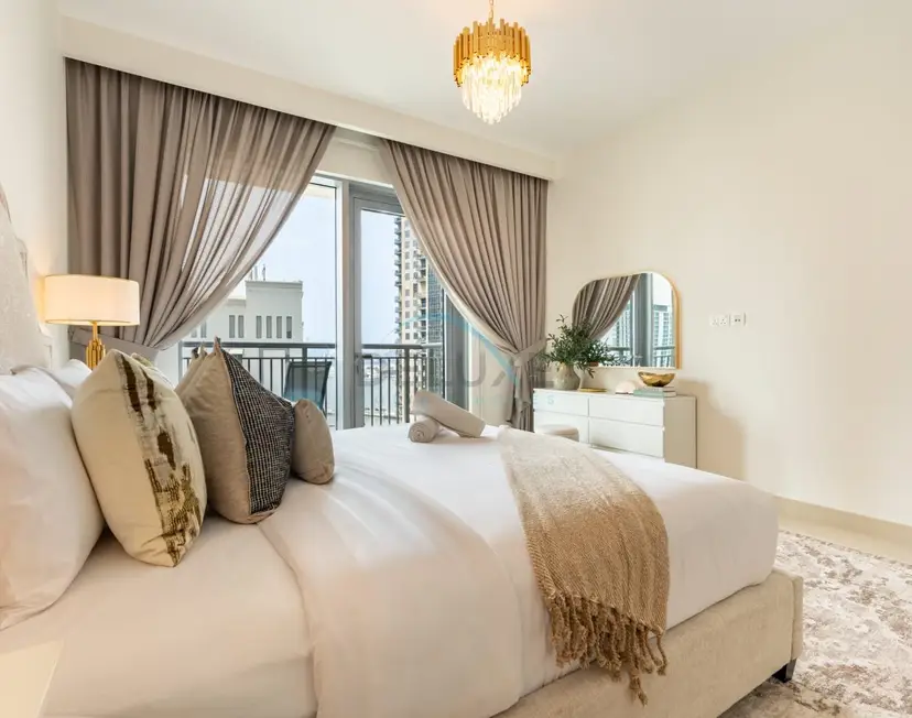 Elegant 3 Bedrooms with Assistant Room — Harbour Views — photo 8