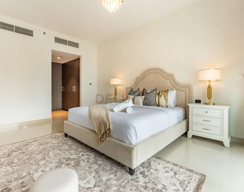 Elegant 3 Bedrooms with Assistant Room — Harbour Views — photo 9