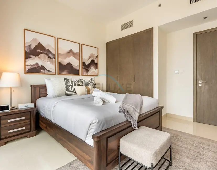 Elegant 3 Bedrooms with Assistant Room — Harbour Views — photo 13