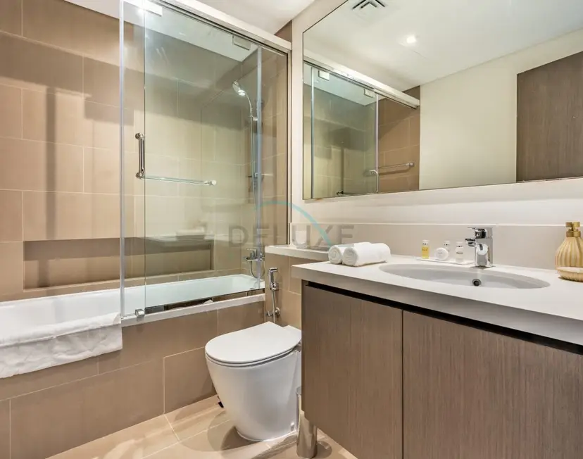 Elegant 3 Bedrooms with Assistant Room — Harbour Views — photo 14